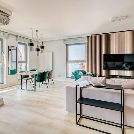 The Black Crane Apartment Гданьск Экстерьер фото