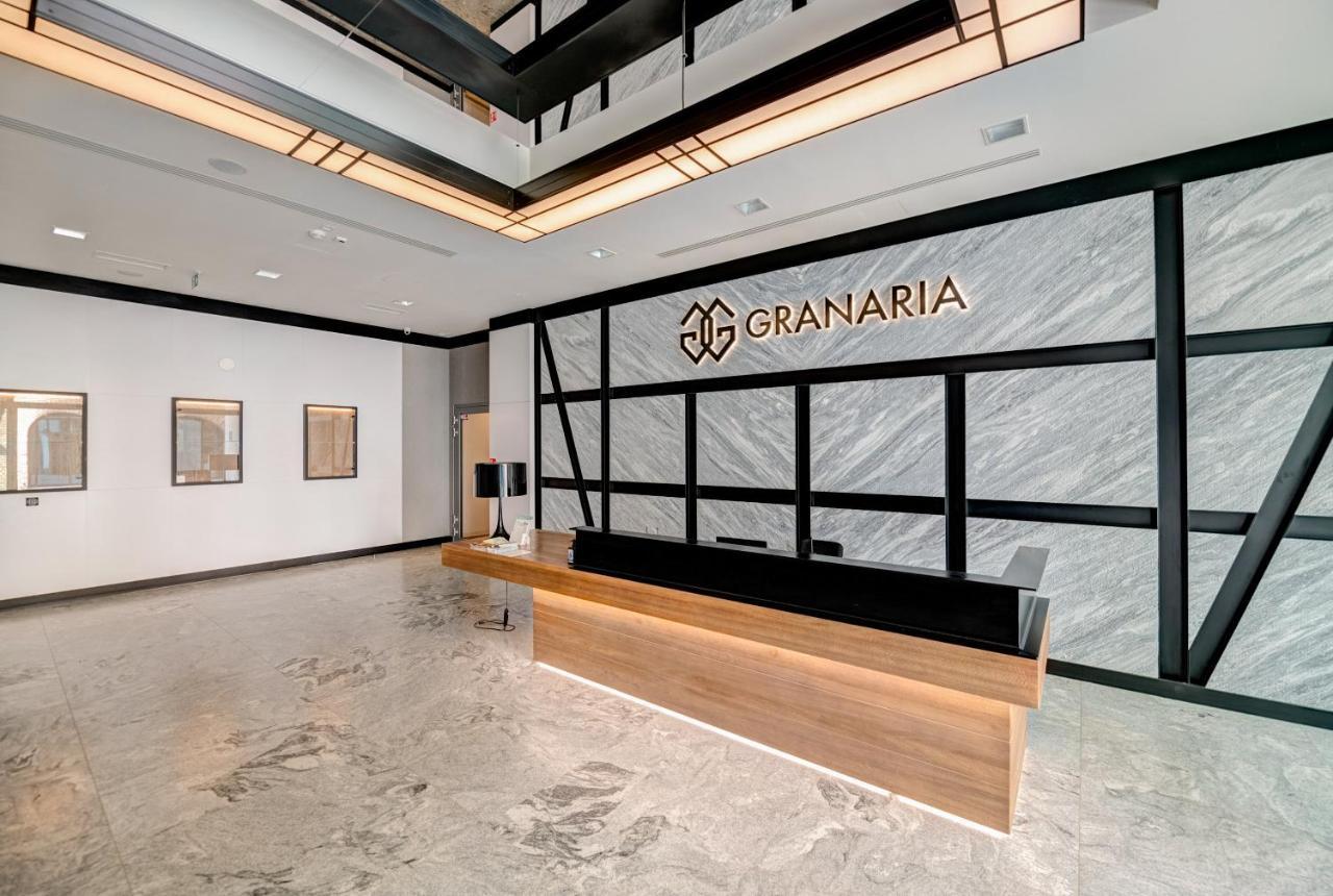 The Black Crane Apartment Гданьск Экстерьер фото
