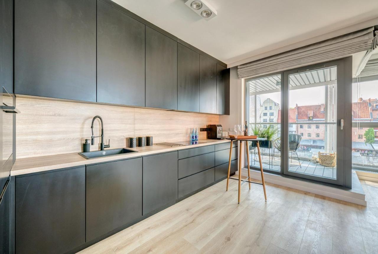 The Black Crane Apartment Гданьск Экстерьер фото