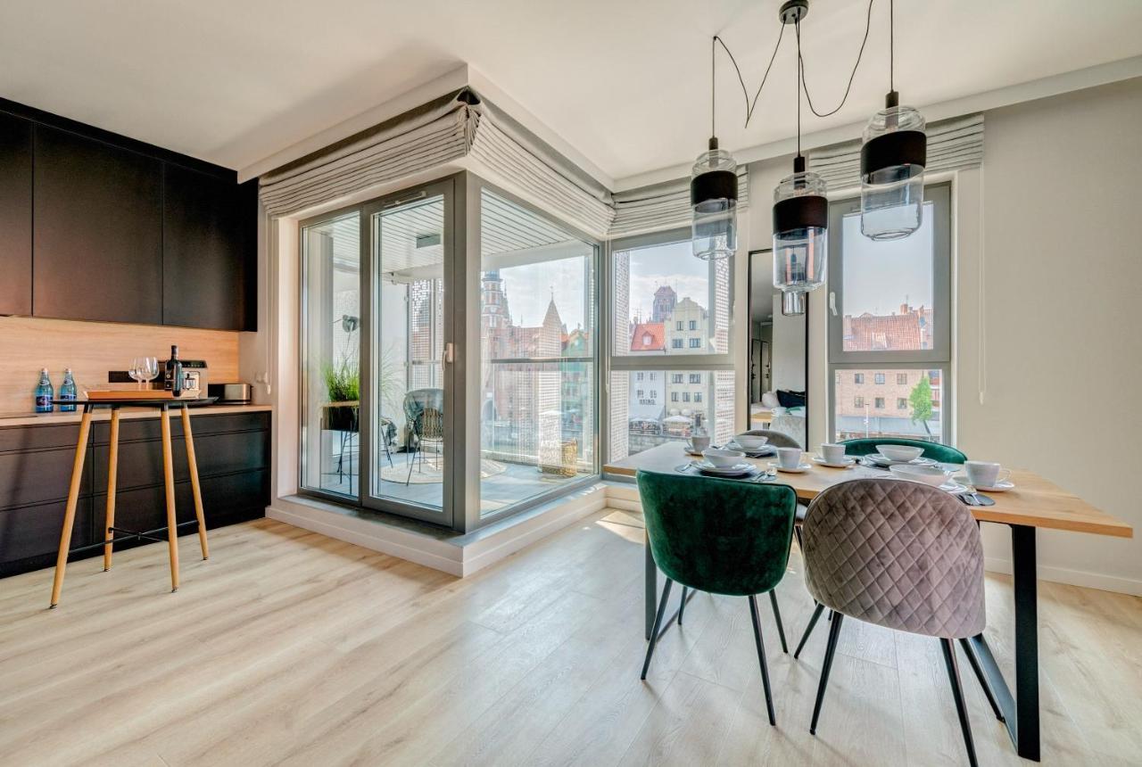 The Black Crane Apartment Гданьск Экстерьер фото